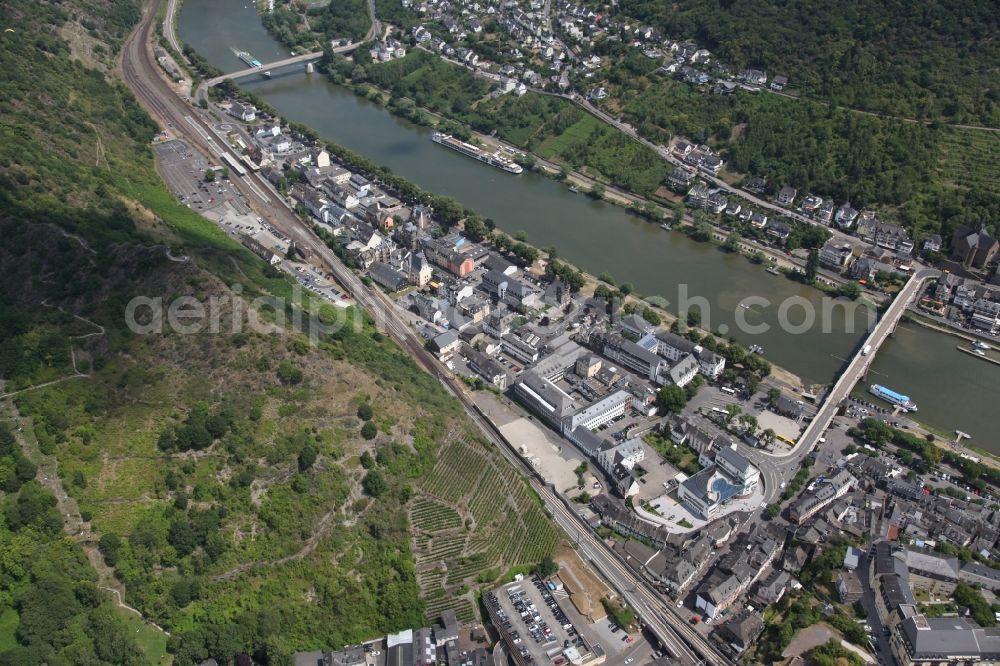 Aerial image Cochem - City view on the river bank of the river Mosel in Cochem in the state Rhineland-Palatinate, Germany