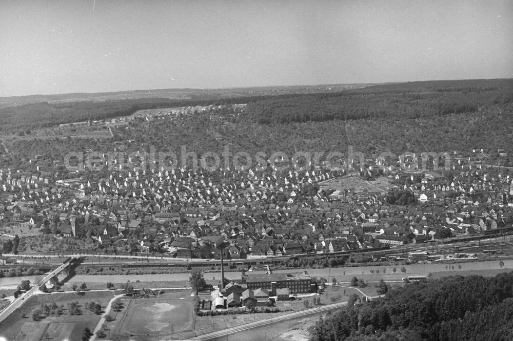 Aerial image Plochingen - City view on the river bank of Neckars in Plochingen in the state Baden-Wuerttemberg, Germany