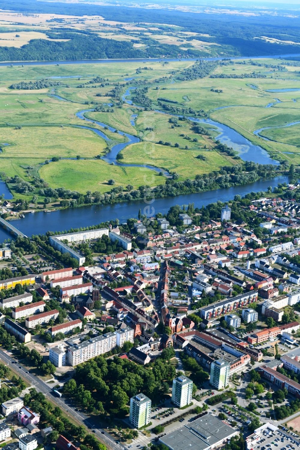 Aerial image Schwedt/Oder - City view on the river bank of Oder in Schwedt/Oder in the state Brandenburg, Germany