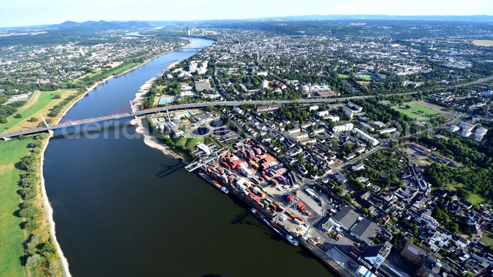 Aerial photograph Bonn - City view on the river bank of the Rhine river in Bonn in the state North Rhine-Westphalia, Germany