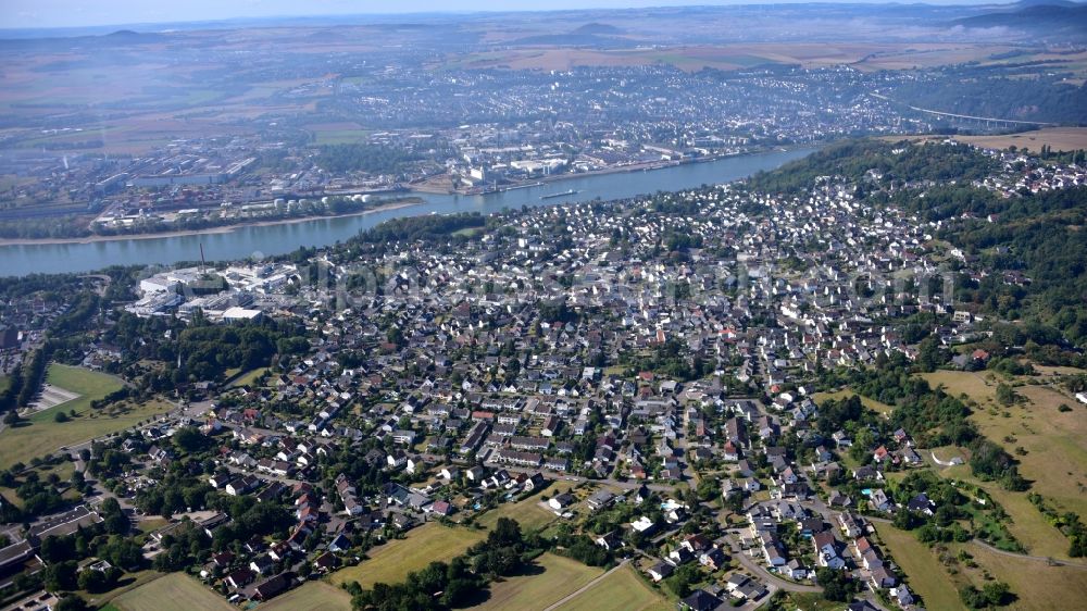 Feldkirchen from the bird's eye view: City view on the river bank of the Rhine river in Feldkirchen in the state Rhineland-Palatinate, Germany