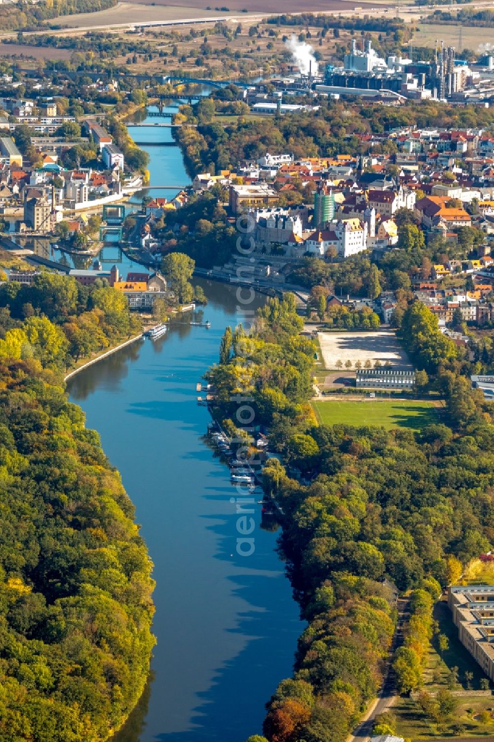 Aerial photograph Bernburg (Saale) - City view on the river bank of Saale in Bernburg (Saale) in the state Saxony-Anhalt, Germany