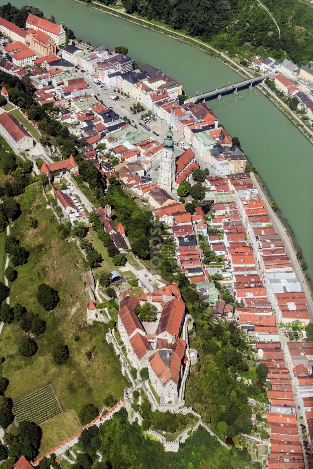 Burghausen from the bird's eye view: City view on the river bank of Salzach in Burghausen in the state Bavaria, Germany