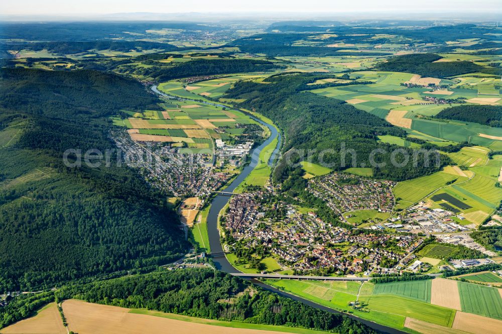 Aerial image Bodenwerder - City view on the river bank of the Weser river in Bodenwerder in the state Lower Saxony, Germany