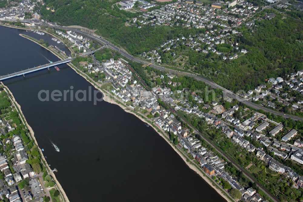 Aerial image Koblenz OT Pfaffendorf - Cityscape on the banks of the Rhine course of Koblenz-Pfaffendorf in the state of Rhineland-Palatinate