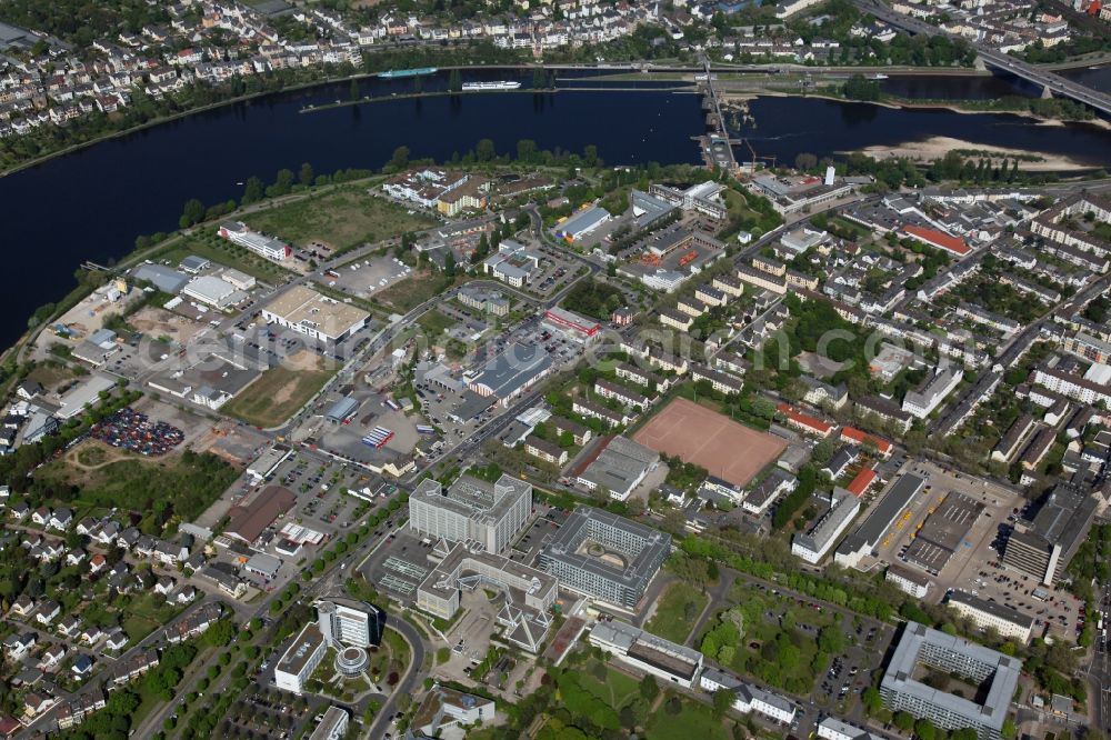 Aerial photograph Koblenz OT Rauental - Cityscape on the banks of the Rhine course of Koblenz-Rauental in the state of Rhineland-Palatinate