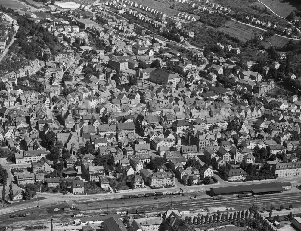 Aerial photograph Albstadt - City view of the inner city area in the valley surrounded by mountains in the district Ebingen in Albstadt in the state Baden-Wuerttemberg, Germany