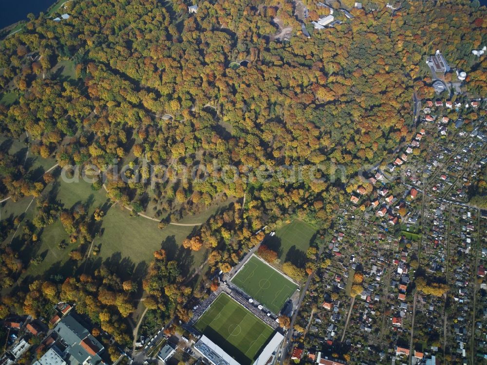 Aerial image Potsdam - City view of the housing area in the Street Alle nach Glienicke in Babelsberg in Potsdam in the state Brandenburg