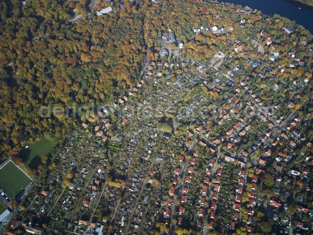 Aerial photograph Potsdam - City view of the housing area in the Street Alle nach Glienicke in Babelsberg in Potsdam in the state Brandenburg