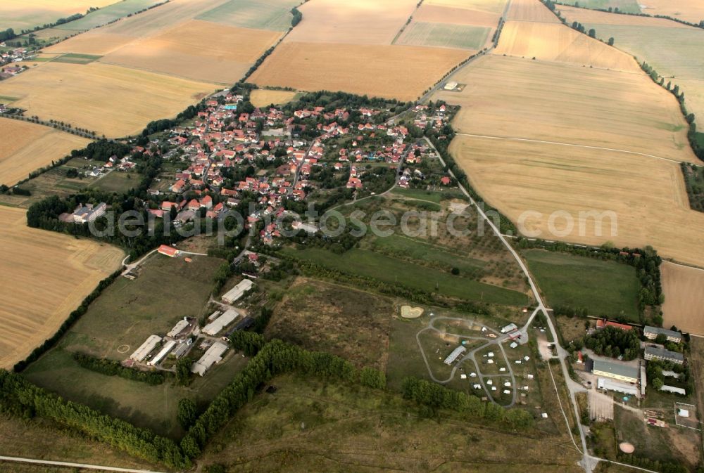 Weberstedt from above - Cityscape of Weberstedt with campsite at Tor zum Hainich in Weberstedt in Thuringia