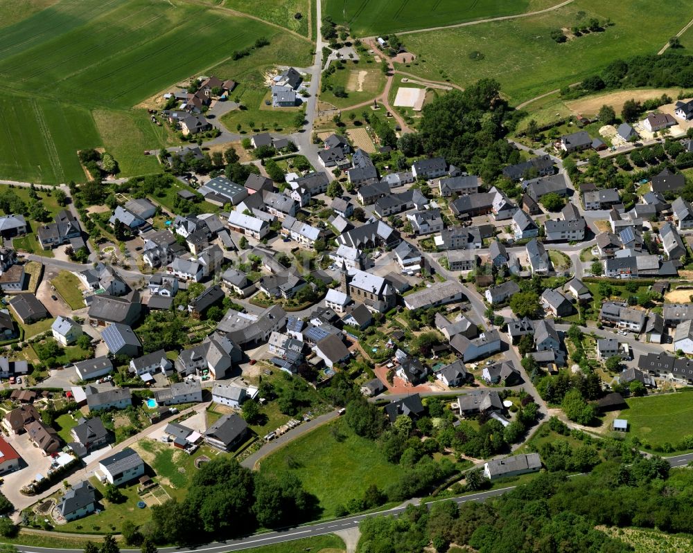 Wiebelsheim from the bird's eye view: City view from Wiebelsheim in the state Rhineland-Palatinate