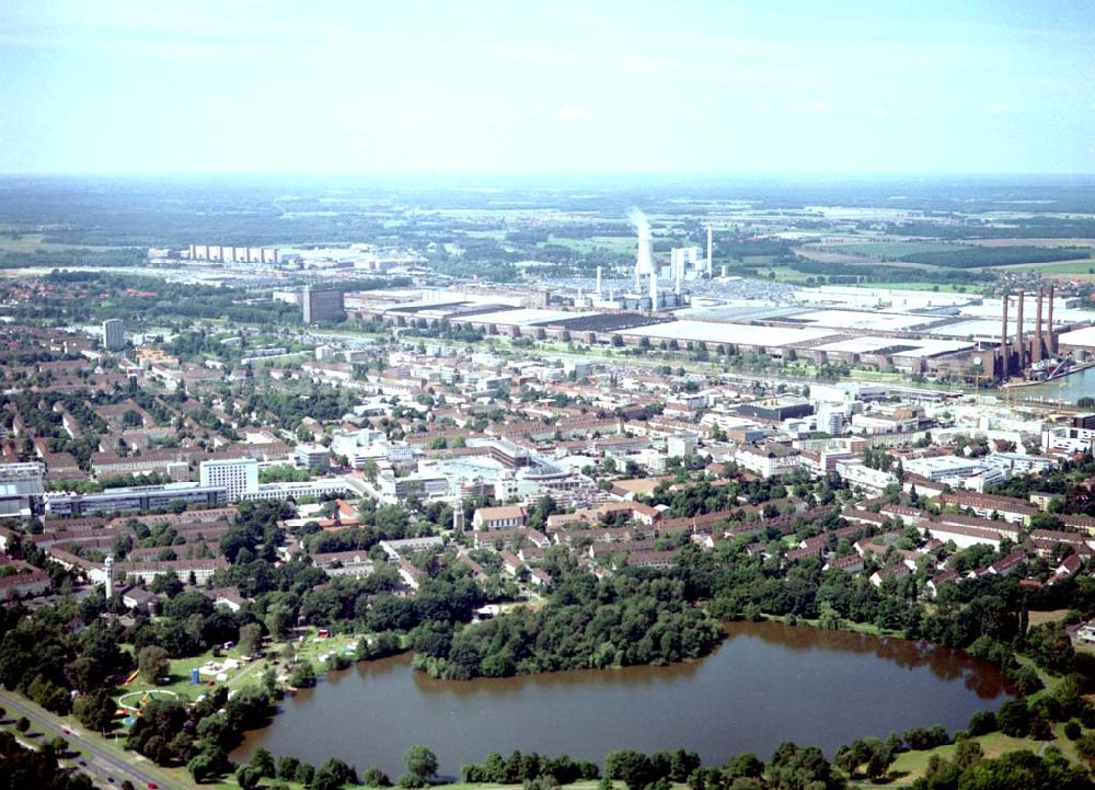 Aerial photograph Wolfsburg - Stadtansicht von Wolfsburg mit der CITY GALERIE der ECE-Projekt GmbH im Stadtzentrum.