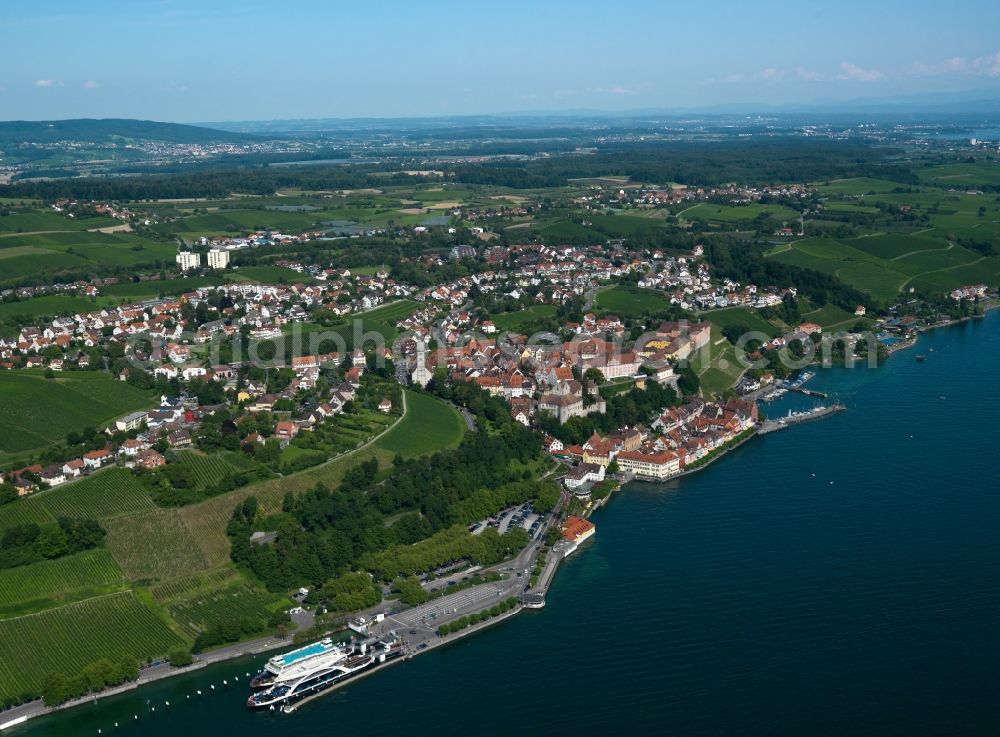 Meersburg from the bird's eye view: Cityscape from the center of Meersburg in Baden-Württemberg