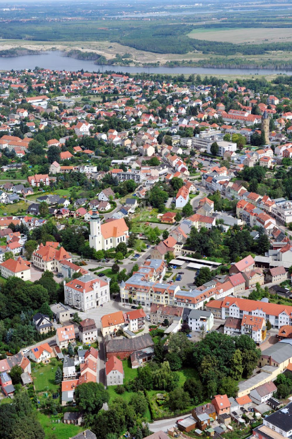 Zwenkau from above - Stadtansicht mit Stadtkirche und Rathaus mit Stadtverwaltung von Zwenkau in Sachsen. Cityscape with church and Townhall with municipality of Zwenkau in Saxony.