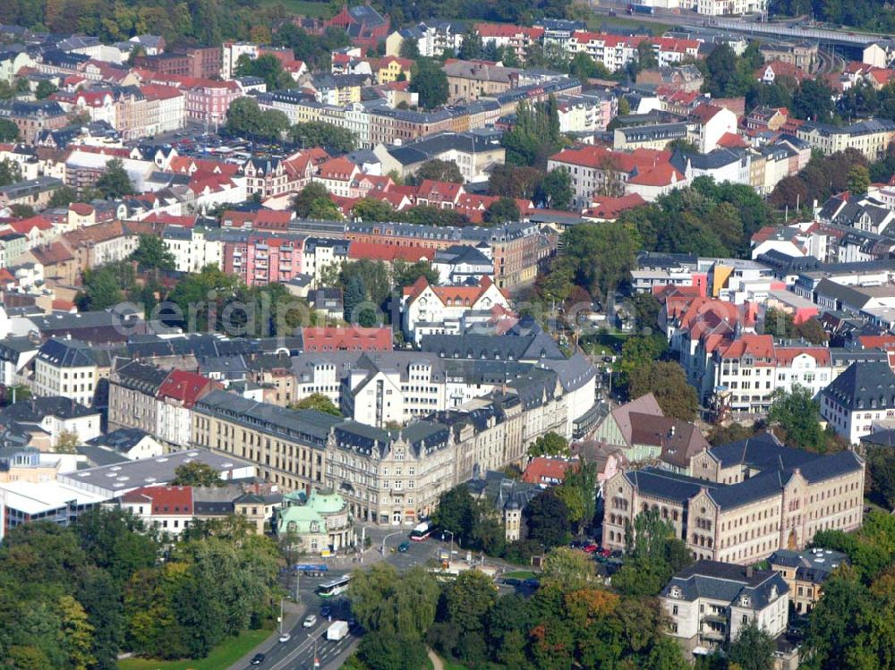 Zwickau / Sachsen from above - Zwickau - mit einer Gesamtfläche von ca. 102,5 Quadratkilometer ist die viertgrößte, kreisfreie Stadt in Sachsen.Hier wohnen etwa 98 Tausend Menschen bei einer Bemessungsdichte von etwa 960 Einwohnern pro Quadratkilometer. Oberbürgermeister: Dietmar Vettermann, Telefon: (03 75) 83-0, Fax: (03 75) 83 83 83