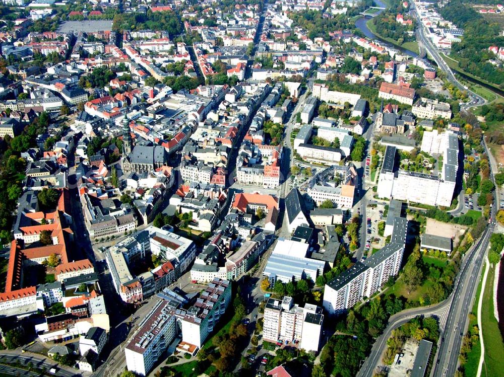 Aerial photograph Zwickau / Sachsen - Zwickau - mit einer Gesamtfläche von ca. 102,5 Quadratkilometer ist die viertgrößte, kreisfreie Stadt in Sachsen.Hier wohnen etwa 98 Tausend Menschen bei einer Bemessungsdichte von etwa 960 Einwohnern pro Quadratkilometer. Oberbürgermeister: Dietmar Vettermann, Telefon: (03 75) 83-0, Fax: (03 75) 83 83 83