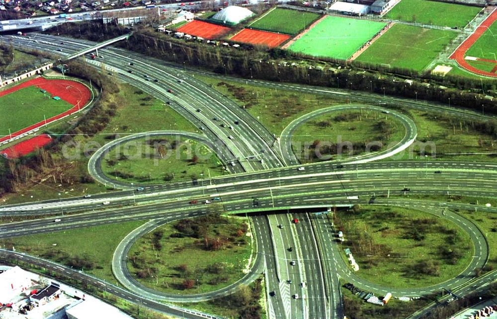 Aerial photograph Berlin - Wilmersdorf - 26.03.1995 Stadtautobahn am Kreuz in Berlin-Wilmersdorf