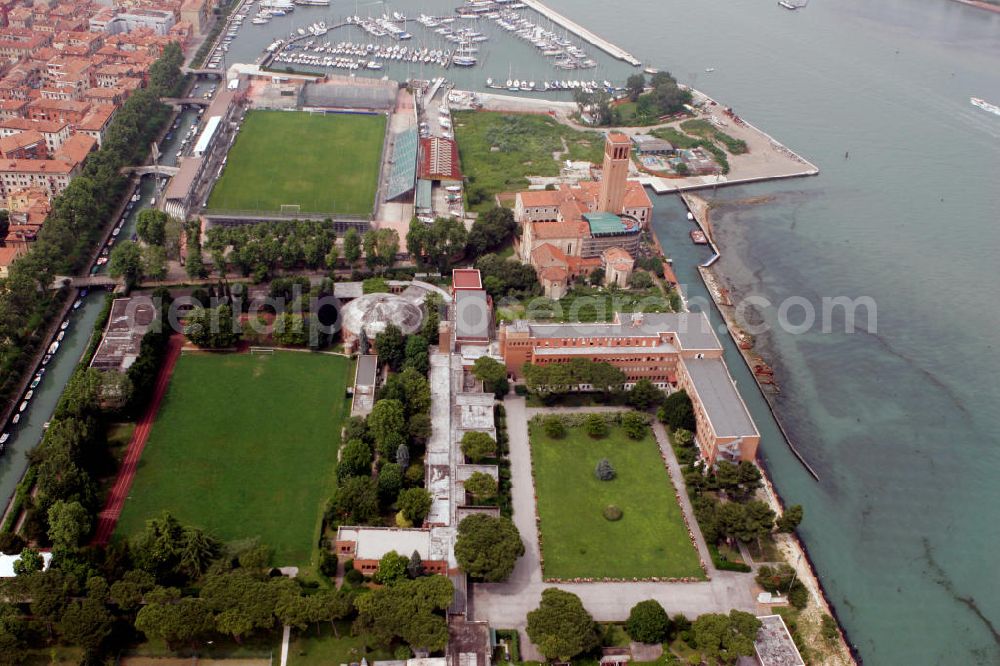 Aerial image Venedig - Blick auf den Stadtbezirk Castello im Zentrum Venedigs mit der Isola di Sant Elena und dem Stadion Pierluigi Penzo. Im Vordergrund sind die Militärschule Scuola militare navale Francesco Morosini und die Kirche Sant Elena zu erkennen. View to the district Castello in the center of Venice, the Isola di Sant Elena and the stadium Pierluigi Penzo.In the foreground, the military school Scuola militare navale Francesco Morosini and the church of Sant Elena are recognizeable.