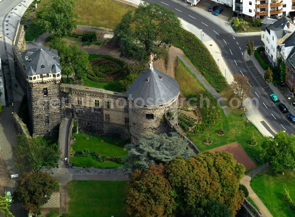 Aerial image Andernach - Town castle of Andernach in the state Rhineland-Palatinate. The ruins of the former fortress are part of the historic fortification in the town centre of Andernach and consists of two towers and remains of the wall