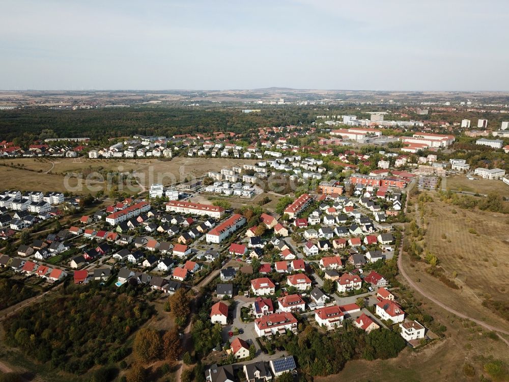 Aerial photograph Halle (Saale) - View of the district Heide-Sued with the housing estate and their homes in Halle (Saale) in the state of Saxony-Anhalt