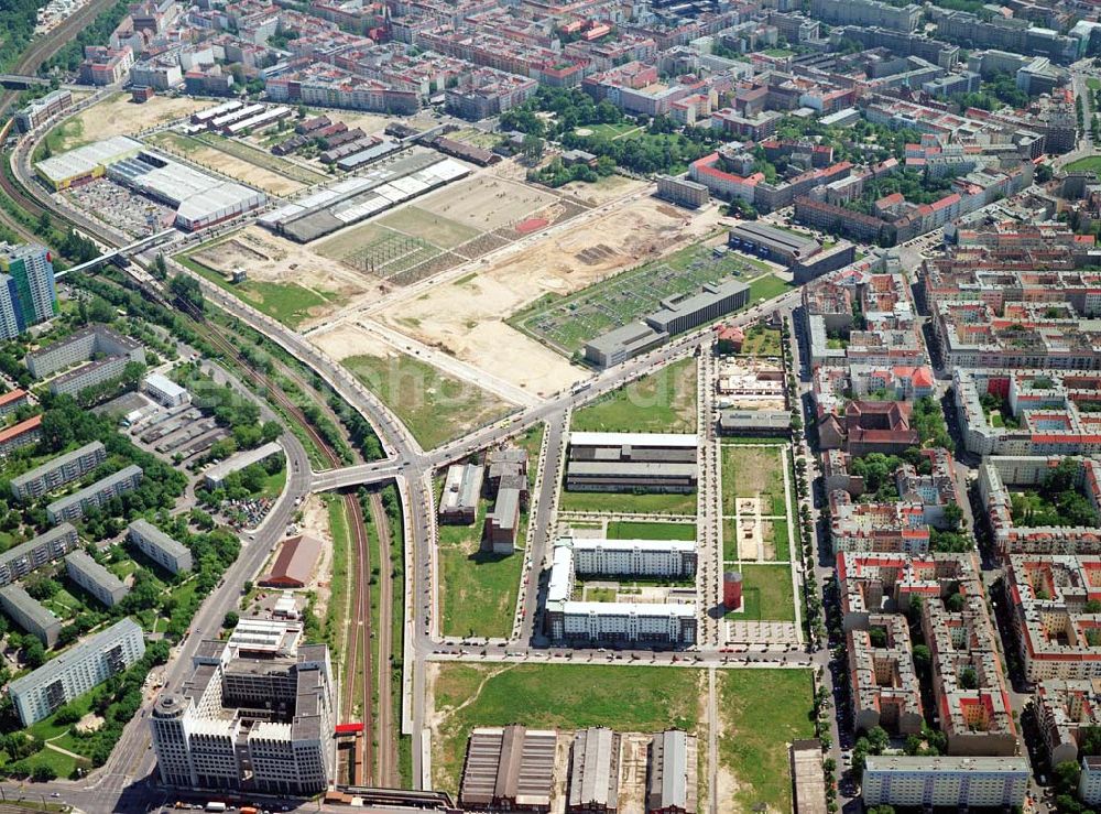 Aerial image Berlin-Friedrichshain - Stadtentwicklungsgebiet Eldenaer Straße/ Landsberger Allee in Berlin-Friedrichshain (Gelände der Alten Schlachthöfe)- ein Projekt der SES Stadtentwicklungsgebiet Eldenaer Straße mbH, Thaerstraße 30/31 in 10249 Berlin, Tel.: 030 42846133.