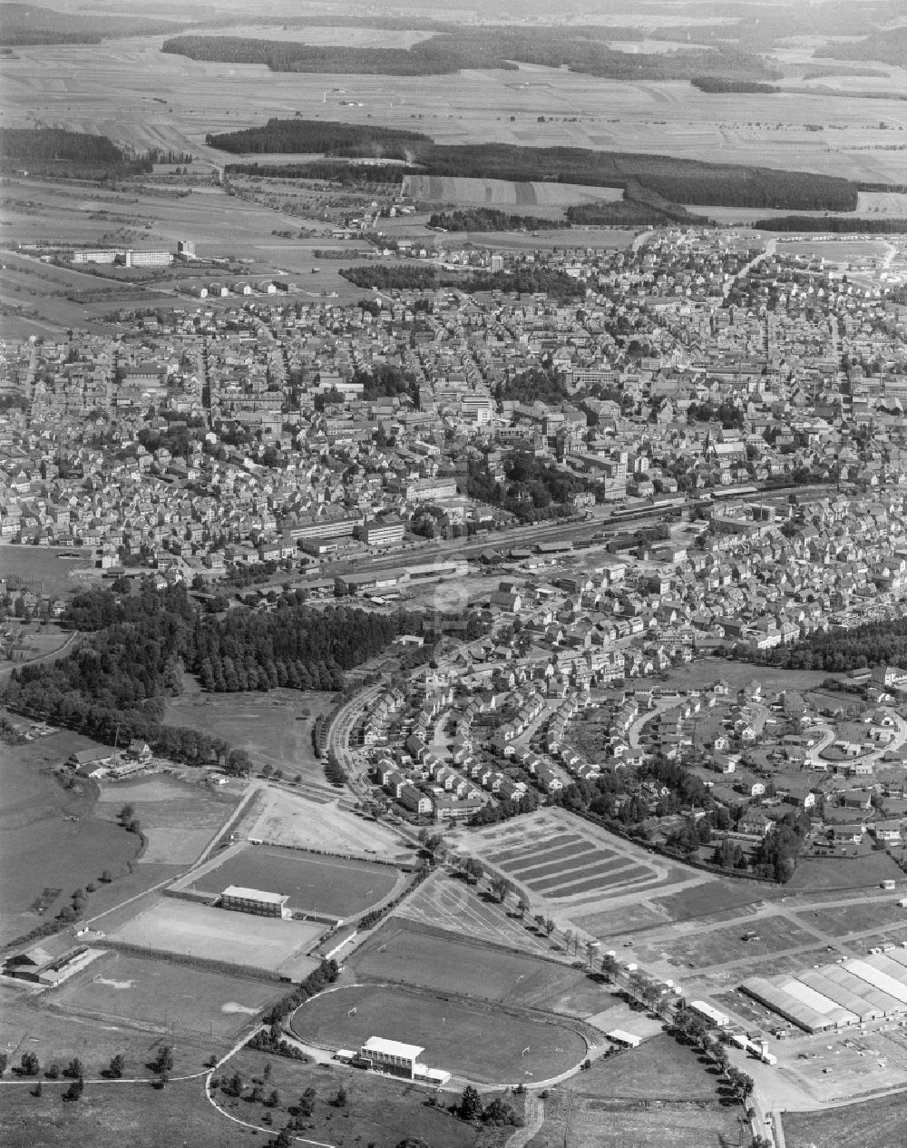 Aerial photograph Schwenningen - City area with outside districts and inner city area in Schwenningen in the state Baden-Wuerttemberg, Germany