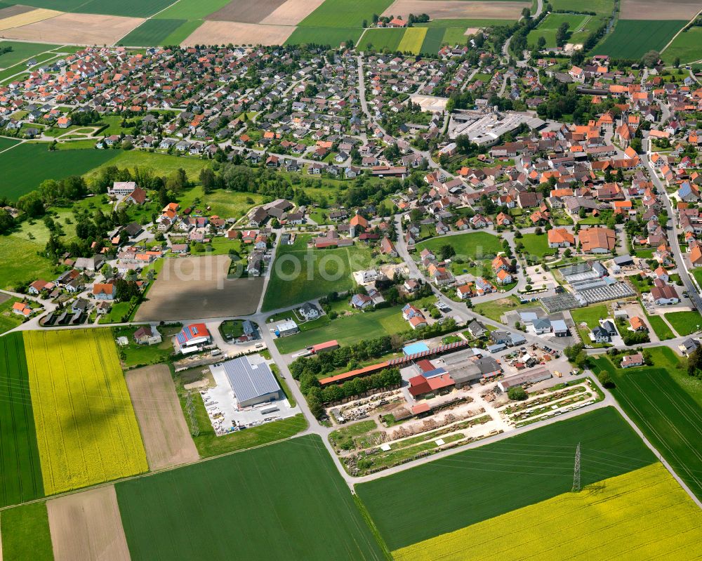 Aerial photograph Altheim - Urban area with outskirts and inner city area on the edge of agricultural fields and arable land in Altheim in the state Baden-Wuerttemberg, Germany