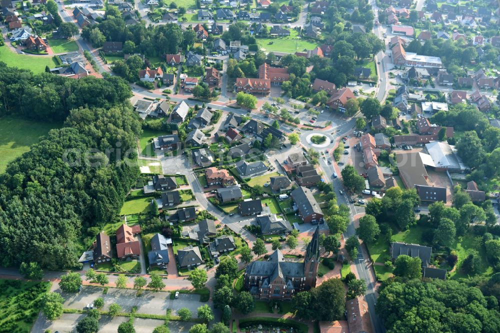 Aerial photograph Cappeln (Oldenburg) - Urban area with outskirts and inner city area on the edge of agricultural fields and arable land in Cappeln (Oldenburg) in the state Lower Saxony, Germany