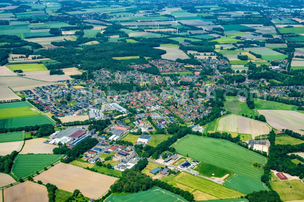 Aerial image Cappeln (Oldenburg) - Urban area with outskirts and inner city area on the edge of agricultural fields and arable land in Cappeln (Oldenburg) in the state Lower Saxony, Germany