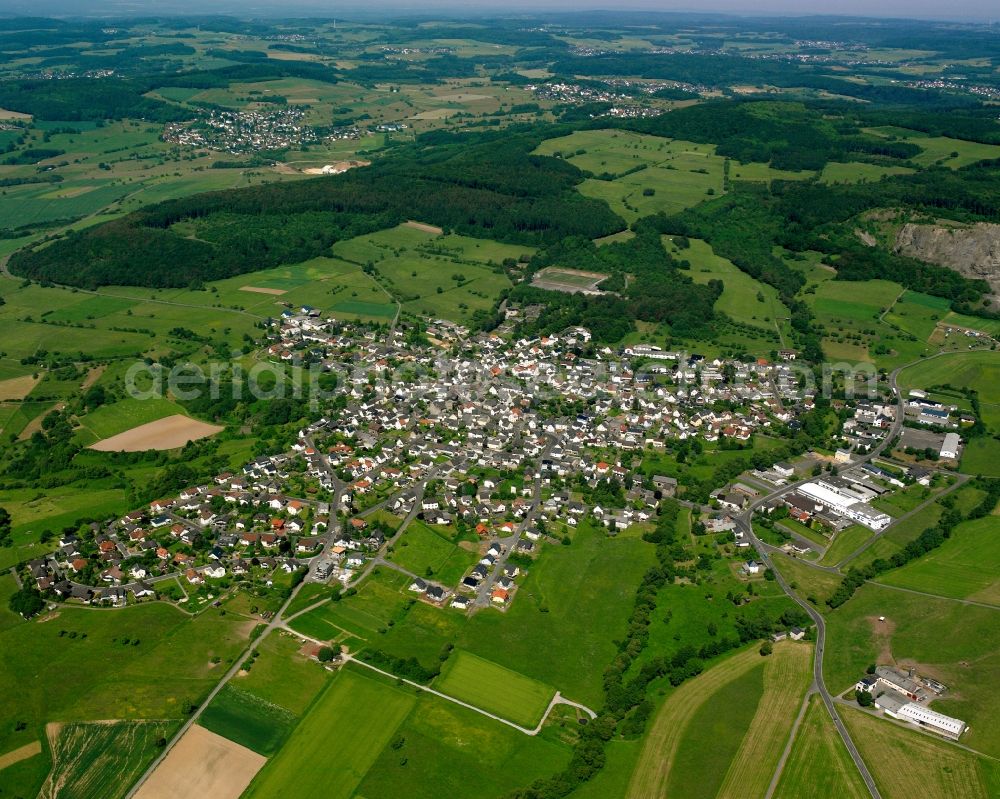 Aerial photograph Dorndorf - Urban area with outskirts and inner city area on the edge of agricultural fields and arable land in Dorndorf in the state Hesse, Germany