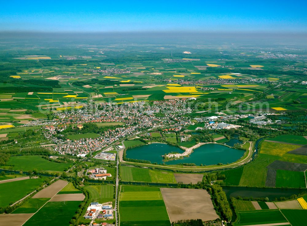 Erbach from the bird's eye view: Urban area with outskirts and inner city area on the edge of agricultural fields and arable land in Erbach in the state Baden-Wuerttemberg, Germany