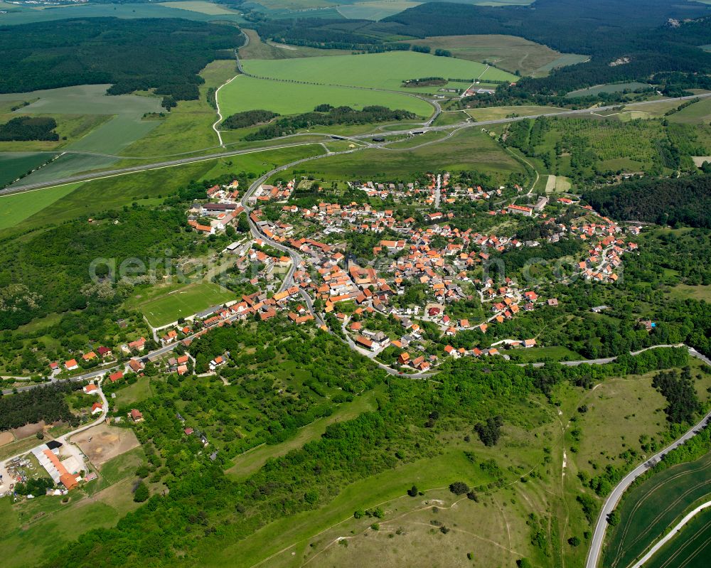 Heimburg from the bird's eye view: Urban area with outskirts and inner city area on the edge of agricultural fields and arable land in Heimburg in the state Saxony-Anhalt, Germany