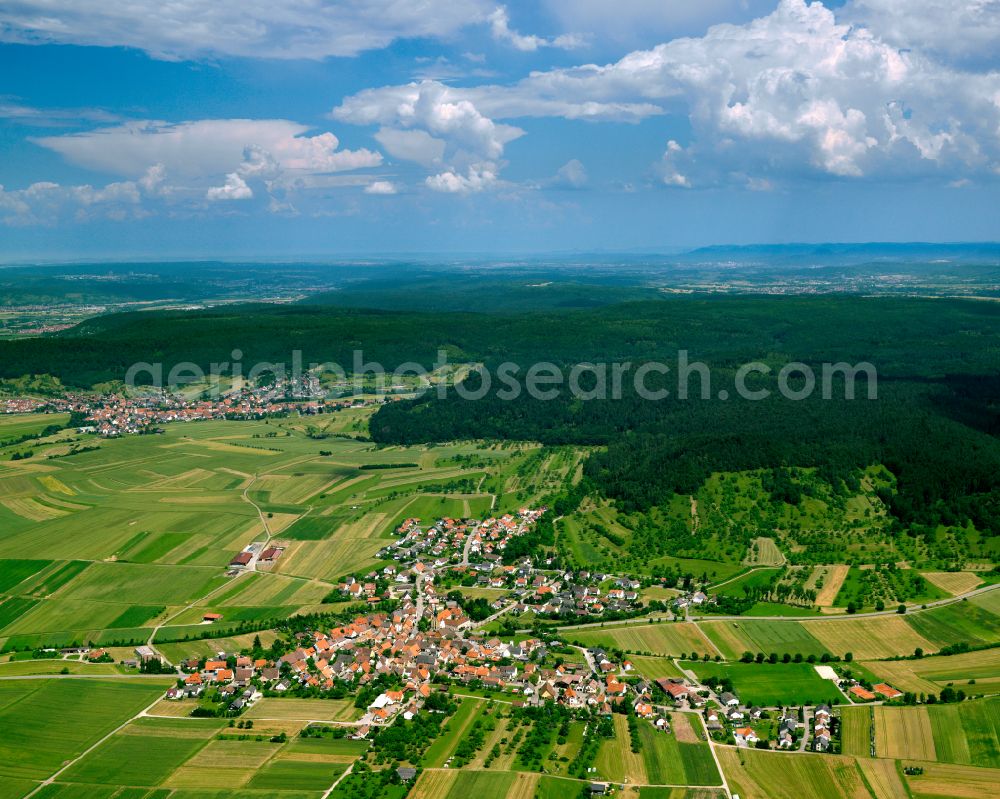 Aerial photograph Hemmendorf - Urban area with outskirts and inner city area on the edge of agricultural fields and arable land in Hemmendorf in the state Baden-Wuerttemberg, Germany
