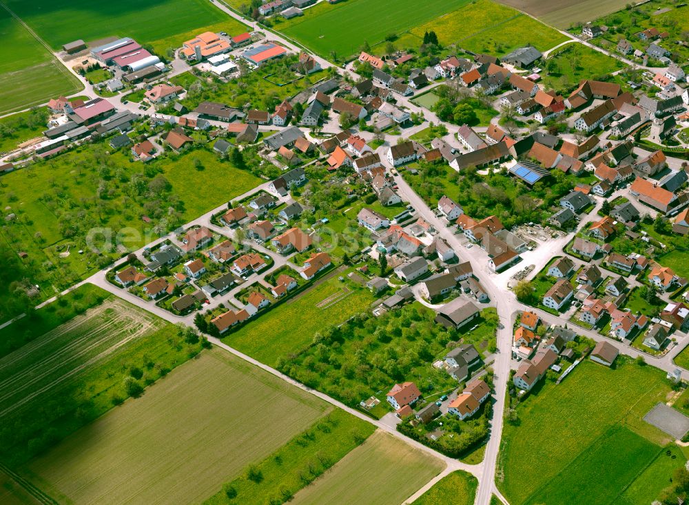 Aerial photograph Neenstetten - Urban area with outskirts and inner city area on the edge of agricultural fields and arable land in Neenstetten in the state Baden-Wuerttemberg, Germany