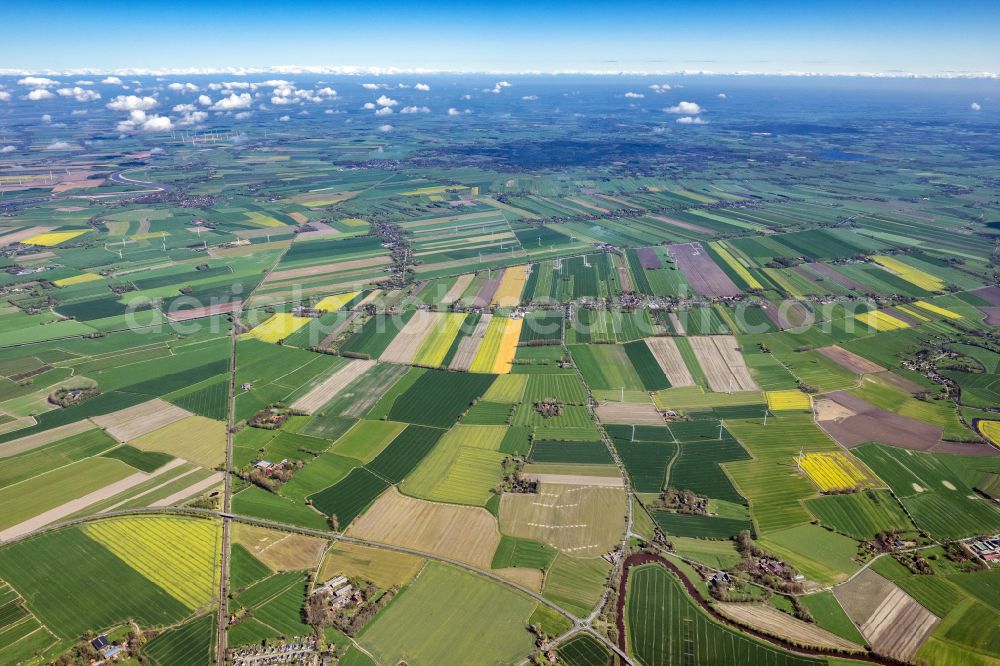 Aerial photograph Otterndorf - Urban area with outskirts and inner city area on the edge of agricultural fields and arable land in Otterndorf in the state Lower Saxony, Germany