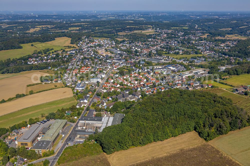 Sprockhövel from the bird's eye view: Urban area with outskirts and inner city area on the edge of agricultural fields and arable land in Sprockhövel in the state North Rhine-Westphalia, Germany