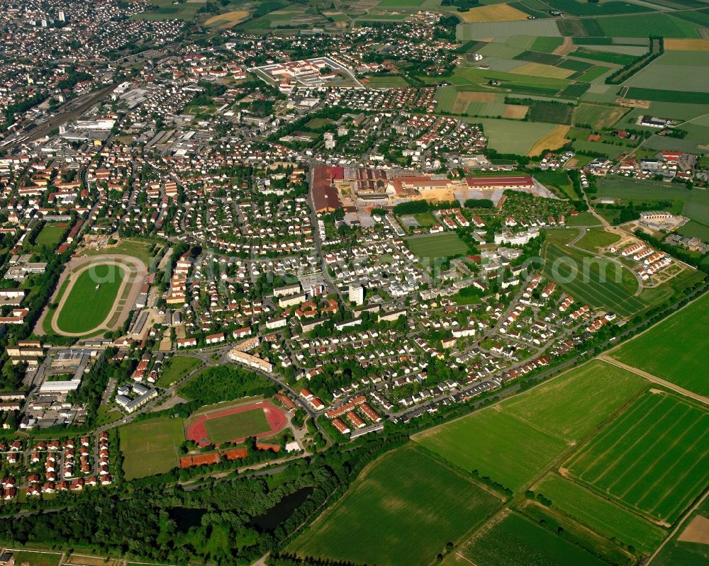 Straubing from the bird's eye view: Urban area with outskirts and inner city area on the edge of agricultural fields and arable land in Straubing in the state Bavaria, Germany