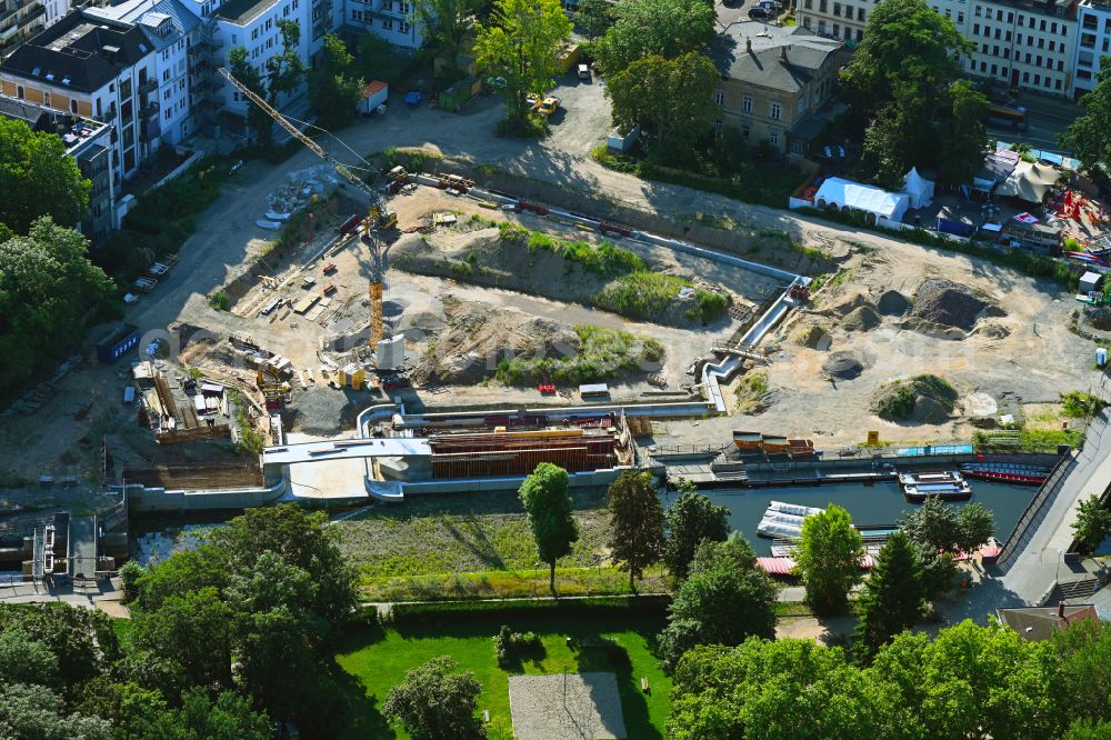 Aerial image Leipzig - Construction site for the reconstruction and redesign of the port facilities of the city port on the banks of the Elstermuehlengraben on Schreberstrasse in the Zentrum district of Leipzig in the state of Saxony, Germany