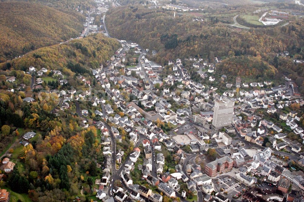 Idar-Oberstein from above - Town center with views of the skyscraper of Opalhotel of Idar-Oberstein in Rhineland-Palatinate