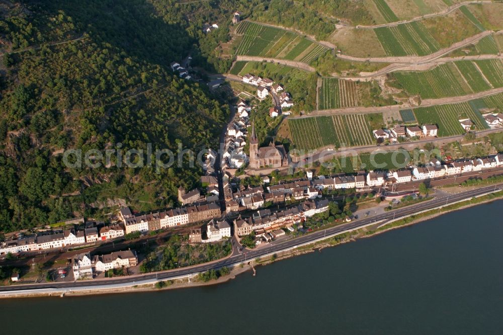 Lorch from above - Town center with houses and St. Boniface Parish in Lorch am Rhein in Hesse