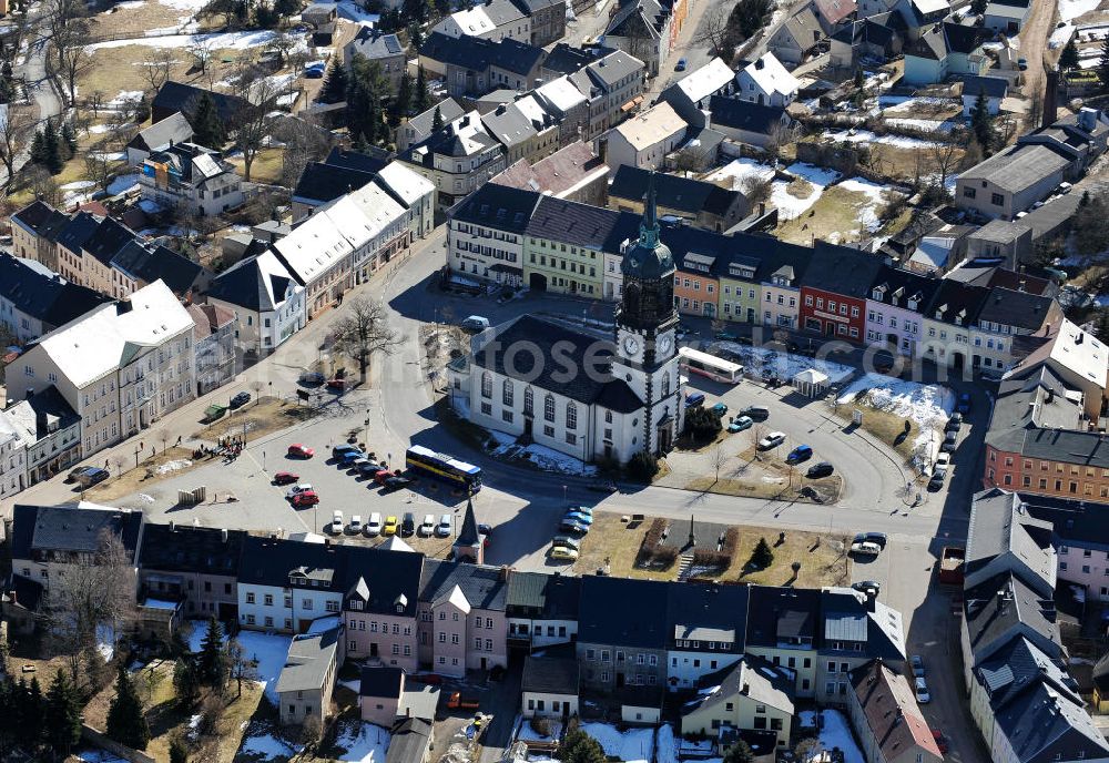 Frauenstein from above - Die Stadtkirche am Markt in Frauenstein wurde in der Mitte des neunzehnten Jahrhunderts erbaut. The municipal church in Frauenstein.