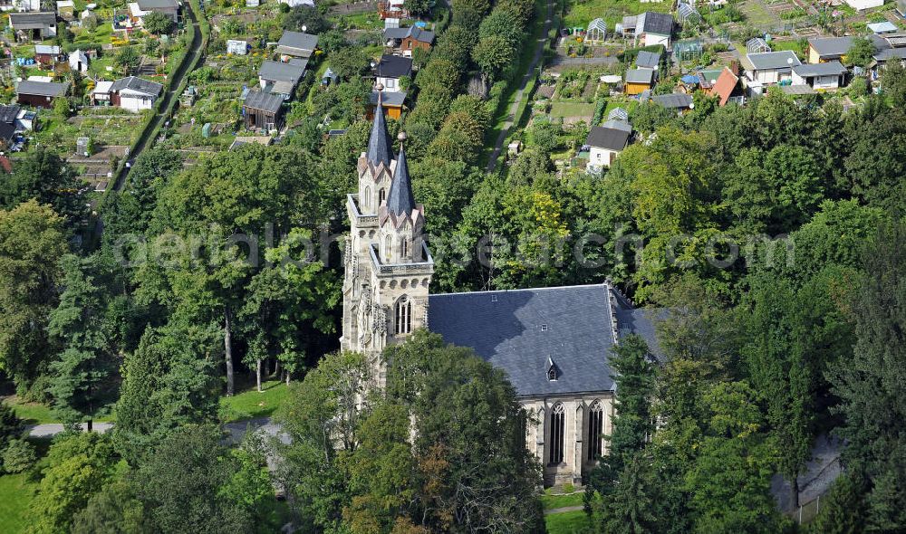 Aerial image Sonneberg - Die neugotische Stadtkirche St. Peter. Die Kirche wurde zwischen 1843 und 1845 von Carl Alexan der Heideloff errichtet. The neo-Gothic church of St Peter. The church was built 1843-1845 by Carl Alexan der Heideloff.