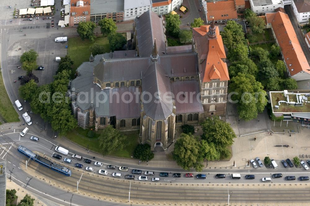 Aerial photograph Rostock - Town center with the St. Mary's Church at the Long Street in Rostock in Mecklenburg-Western Pomerania