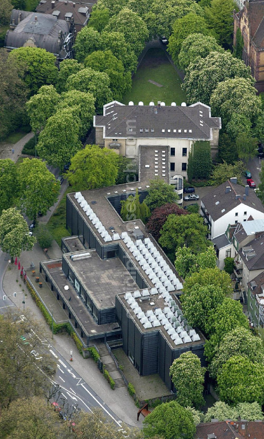 Bochum from the bird's eye view: Blick auf das Stadtmuseum von Bochum. City museum in Bochum.