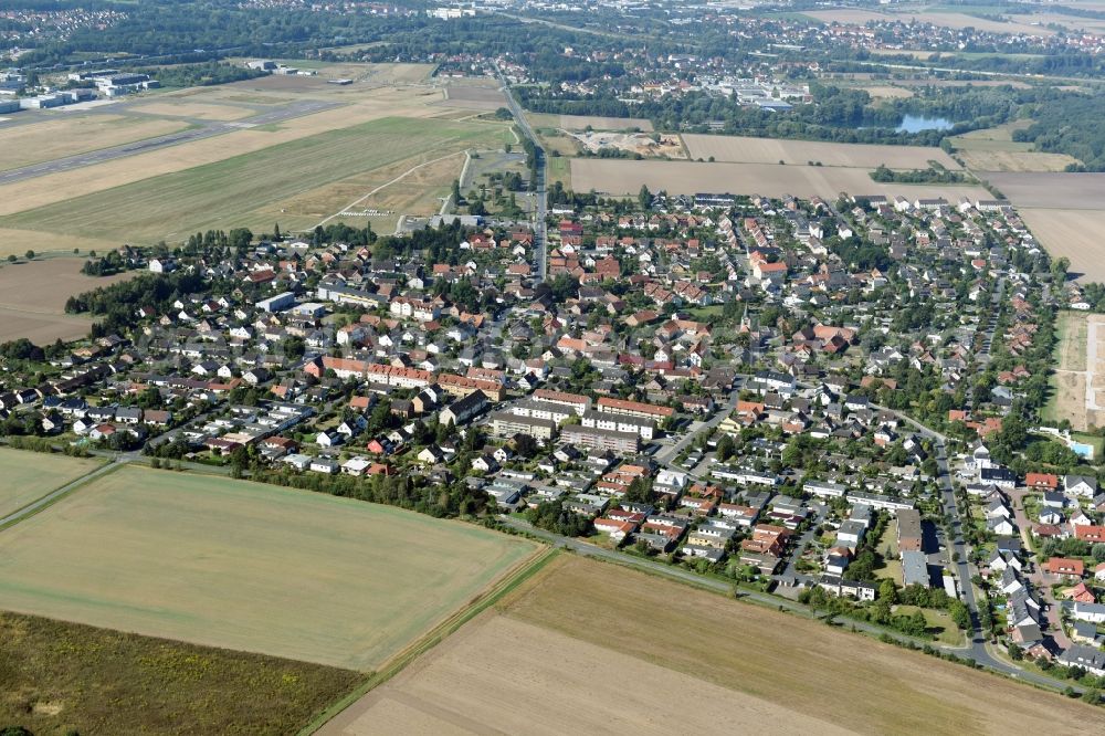 Braunschweig from above - Outskirts residential with detached houses and multi-family houses at the northern border of Braunschweig in the state Lower Saxony