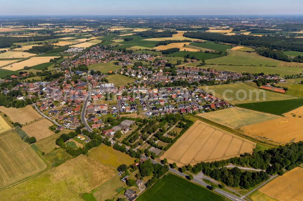 Aerial photograph Ahlen - Outskirts residential in Ahlen in the state North Rhine-Westphalia, Germany