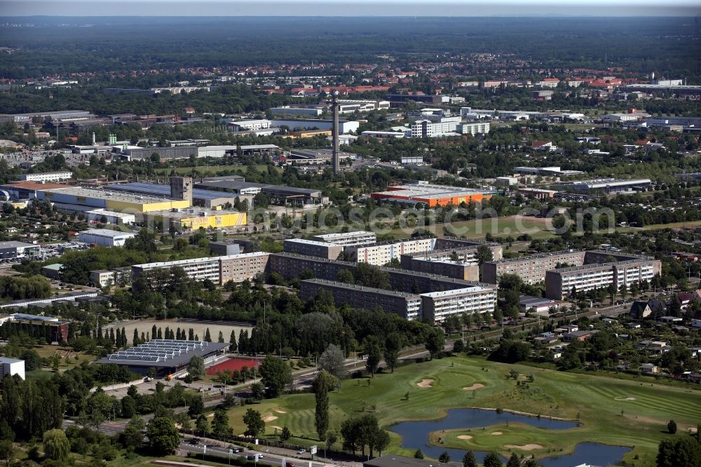 Dessau from the bird's eye view: Outskirts residential in Dessau in the state Saxony-Anhalt, Germany