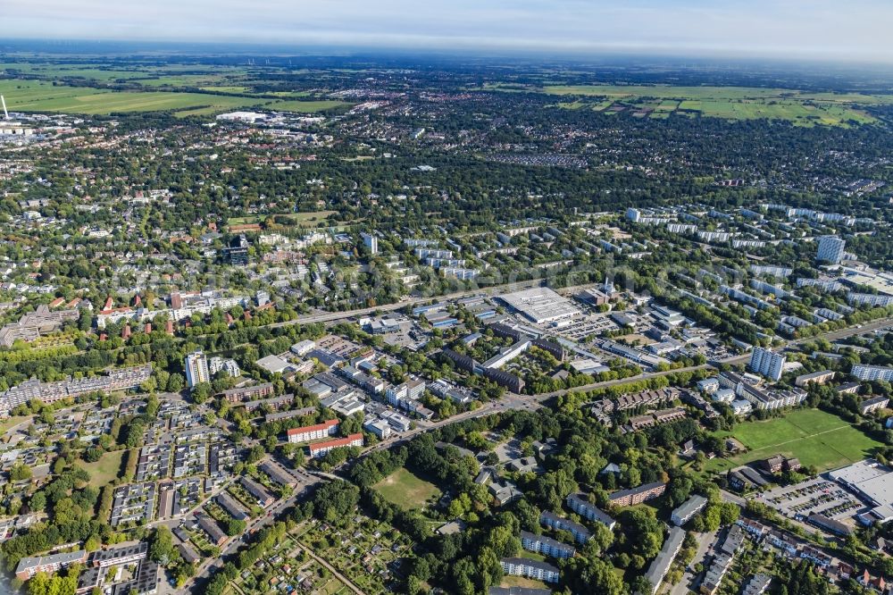 Bremen from above - Outskirts residential along the Kurt-Schumacher-Allee in the district Neue Vahr Suedwest in Bremen, Germany