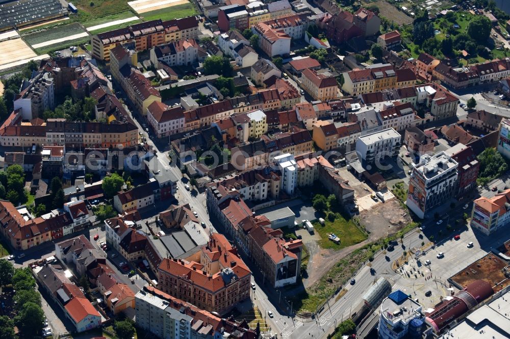 Pilsen from the bird's eye view: Outskirts residential along the Na Roudne in Pilsen in Boehmen, Czech Republic