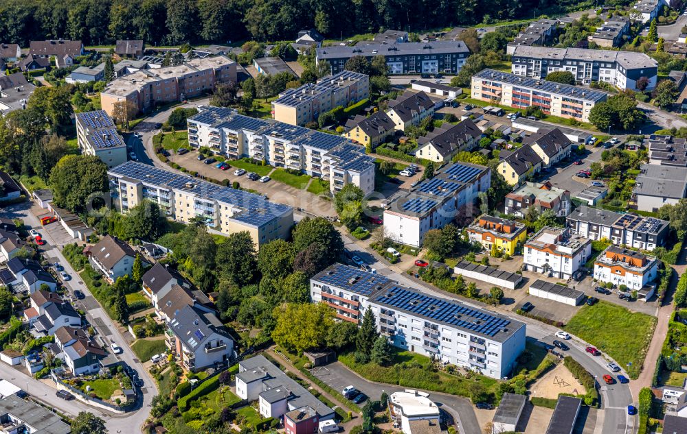 Ennepetal from the bird's eye view: Outskirts residential along the Vilvoorder Strasse in Ennepetal in the state North Rhine-Westphalia, Germany